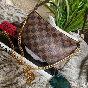 Ebene Novona Pouch SOLD!